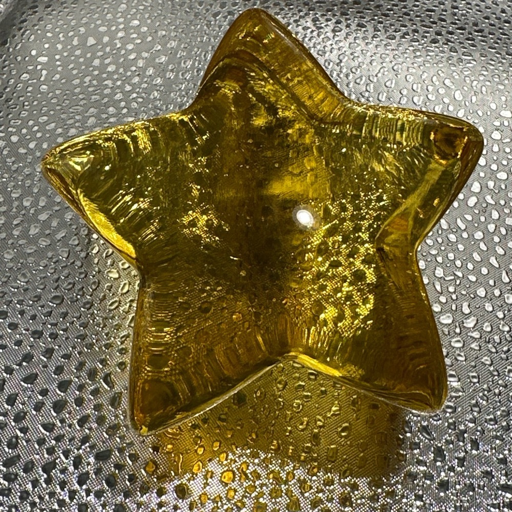 Fire And Light 2000 art glass Shooting Star citrus yellow paperweight